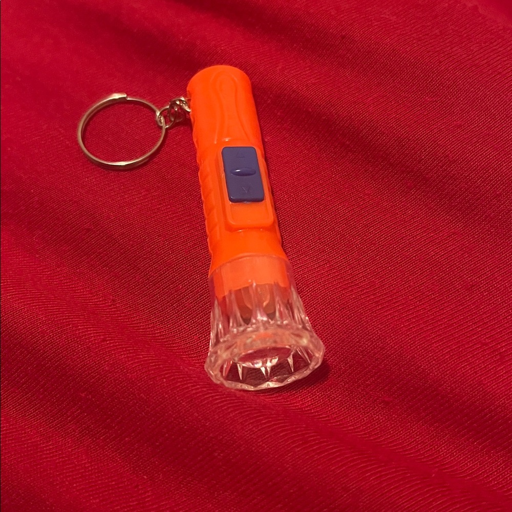 Orange Keychain Flashlight - Picture 3 of 3